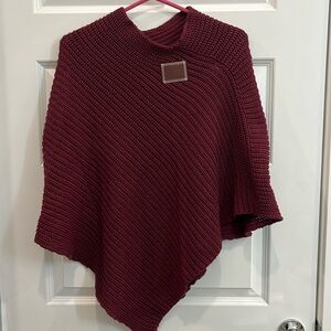 Love Your Melon Women’s burgundy poncho, 100% cotton, EUC